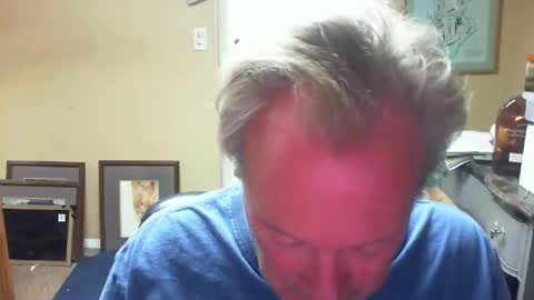 DirtkPitt Fun guy working online show from November 17, 1:19 am