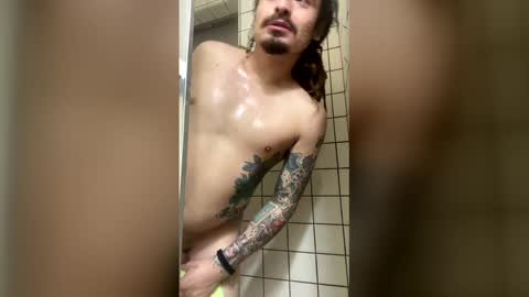 dirtsdirt1 online show from February 15, 2:18 am