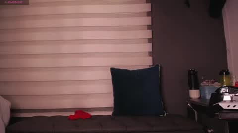 dirty_27cms online show from January 12, 12:58 am