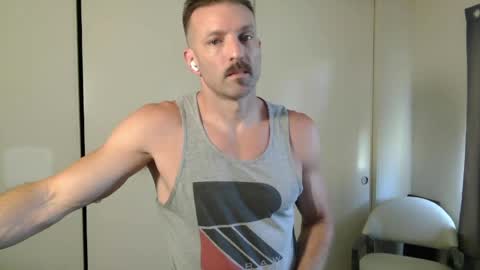 dirty_birdy_ online show from May 19, 6:25 pm
