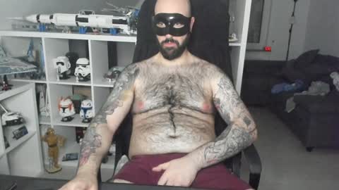 Snapshot of dirtybalws chatting on January 20, 4:32 am Robert online show from January 20, 4:32 am