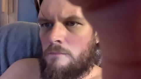 Snapshot of dirtydogsday chatting on September 18, 10:34 pm Dirtydog online show from September 18, 10:34 pm