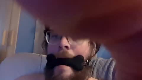 Snapshot of dirtydogsday chatting on December 28, 1:51 pm Dirtydog online show from December 28, 1:51 pm