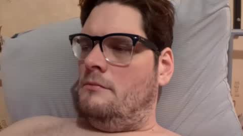 Snapshot of dirtydogsday chatting on February 16, 8:11 pm Dirtydog online show from February 16, 8:11 pm