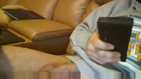 dmannn89 online show from January 2, 12:02 am