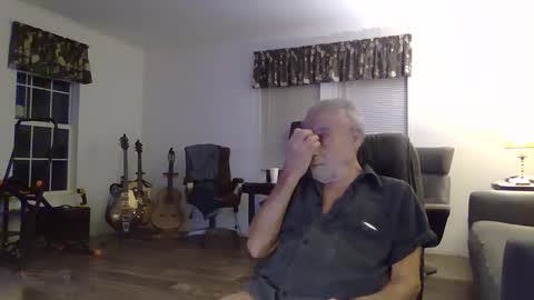 dogluc7 online show from March 3, 4:56 am