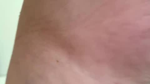 Snapshot of dollasign69b chatting on January 3, 3:33 pm dollasign69b online show from January 3, 3:33 pm