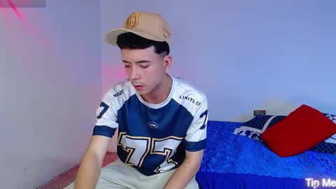 DOMINIC AND ANDREW online show from November 8, 6:27 am