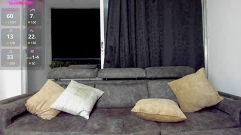 SANTI  independent model online show from December 8, 1:24 am