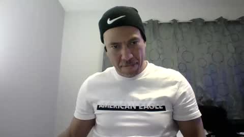 luis online show from January 30, 9:47 pm