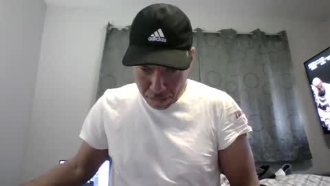 luis online show from January 12, 2:45 am