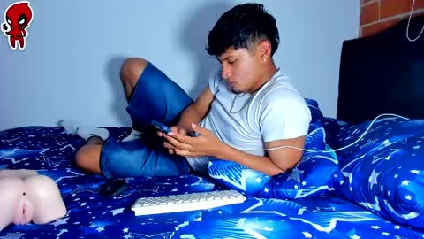  Dominic  online show from June 6, 4:29 am