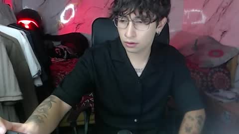 dominus_kane online show from January 16, 2:58 am