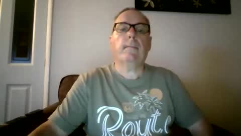 Snapshot of domjolly08 chatting on September 9, 9:24 pm David uk online show from September 9, 9:24 pm