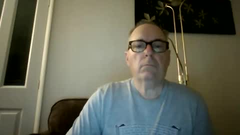 Snapshot of domjolly08 chatting on October 31, 10:57 pm David uk online show from October 31, 10:57 pm