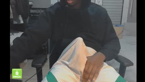 doomdrag3 online show from March 28, 9:48 pm