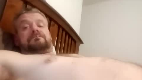 dougdob9 online show from December 14, 1:34 am