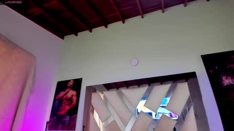 Douglas Safado online show from March 9, 6:32 pm