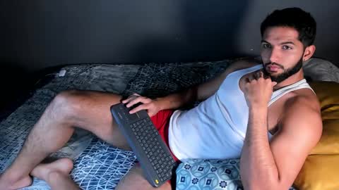 douglasskingjr online show from November 6, 1:47 pm