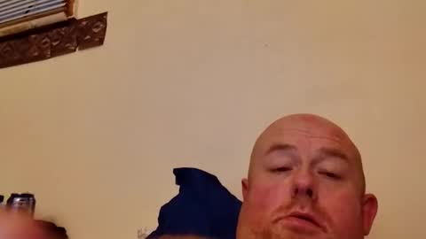 Snapshot of doyle5557gmailcom chatting on December 6, 3:44 pm doyle5557gmailcom online show from December 6, 3:44 pm