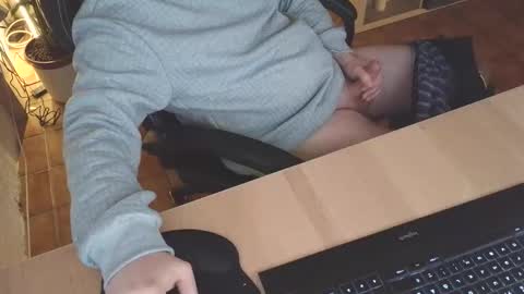 drake_0088 online show from February 18, 5:10 pm