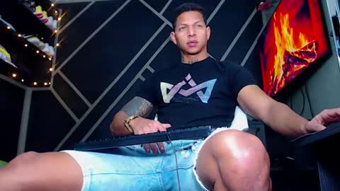 Drake online show from January 17, 4:06 am