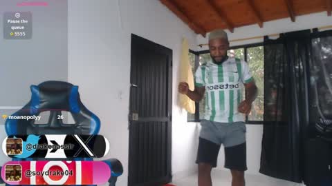 ---Drake--- online show from March 25, 8:35 pm