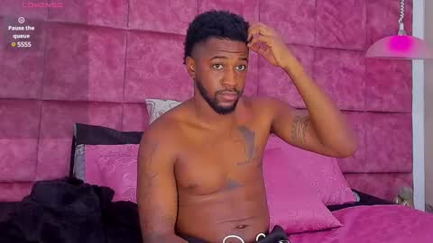 ---Drake--- online show from February 5, 3:09 pm