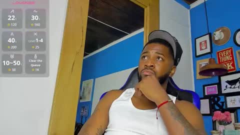 ---Drake--- online show from October 13, 9:43 pm