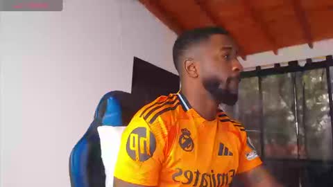 ---Drake--- online show from February 23, 5:14 pm