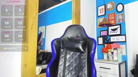 ---Drake--- online show from October 28, 12:13 am