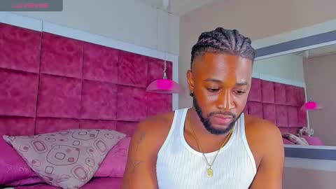 ---Drake--- online show from February 10, 3:13 am