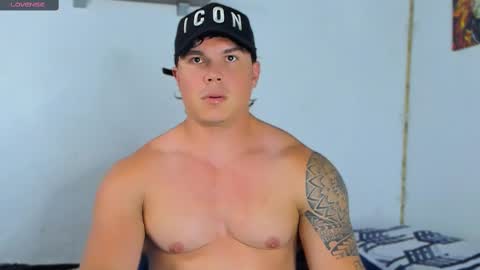 drake_xion1 online show from February 21, 9:54 pm