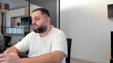 Draven A online show from February 11, 6:19 am