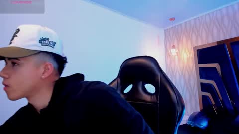 Snapshot of draven_marceaux chatting on October 23, 11:35 am Draven online show from October 23, 11:35 am