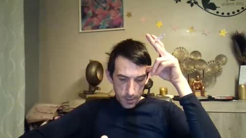 Snapshot of dreamguy38 chatting on February 21, 3:45 am dreamguy38 online show from February 21, 3:45 am