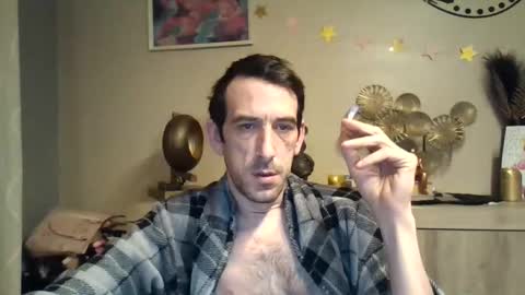 Snapshot of dreamguy38 chatting on February 22, 5:34 am dreamguy38 online show from February 22, 5:34 am