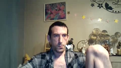 Snapshot of dreamguy38 chatting on October 6, 4:06 am dreamguy38 online show from October 6, 4:06 am