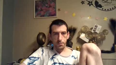 Snapshot of dreamguy38 chatting on January 1, 6:58 am dreamguy38 online show from January 1, 6:58 am