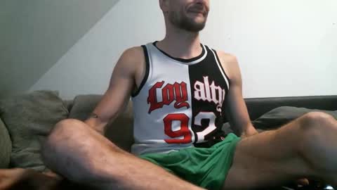 dresdenboy37 online show from September 30, 3:56 am