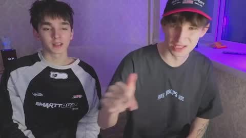 Mark online show from April 5, 11:34 pm