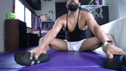 DirtyDrizzy online show from October 12, 3:50 pm