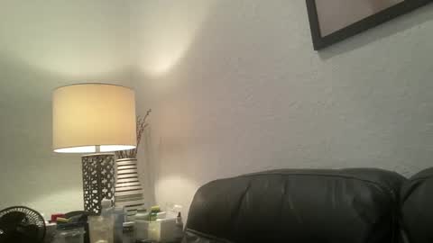 DrTony4u222100 online show from October 26, 5:42 am