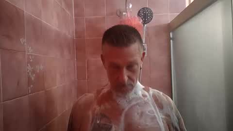 Snapshot of drummerboy72 chatting on October 17, 12:20 pm drummerboy72 online show from October 17, 12:20 pm