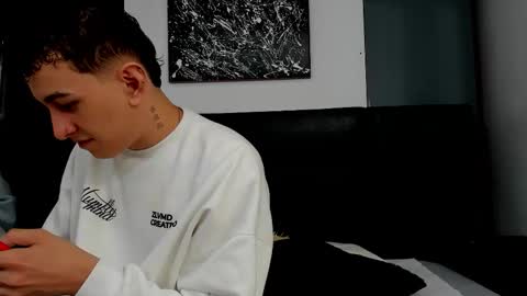 Thomas and Noah online show from October 12, 5:29 pm