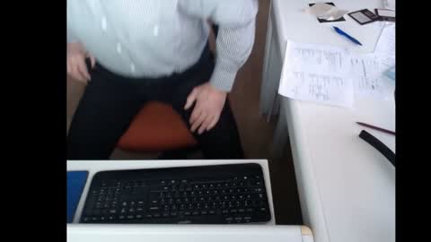 dutchpornking2 online show from December 26, 8:18 am