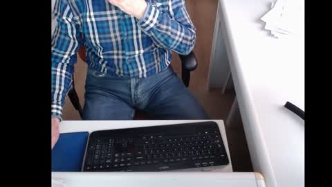 dutchpornking2 online show from January 20, 8:41 am