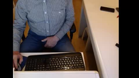 dutchpornking2 online show from March 1, 6:07 pm