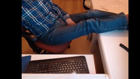 dutchpornking2 online show from February 7, 7:27 pm