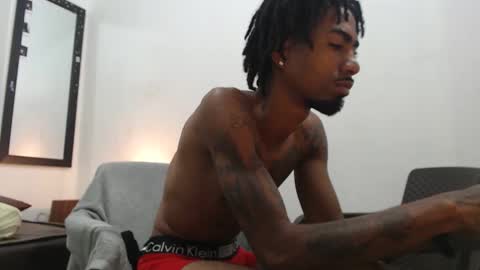 Elburrito online show from May 4, 3:52 am